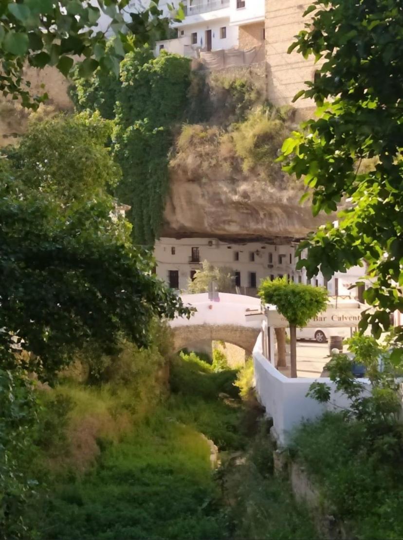 Casa Cueva Un Rincon En La Roca Villa Setenil De Las Bodegas Exteriör bild