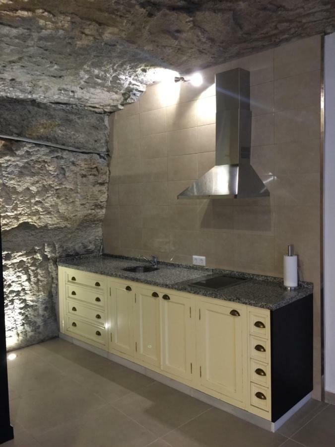 Casa Cueva Un Rincon En La Roca Villa Setenil De Las Bodegas Exteriör bild